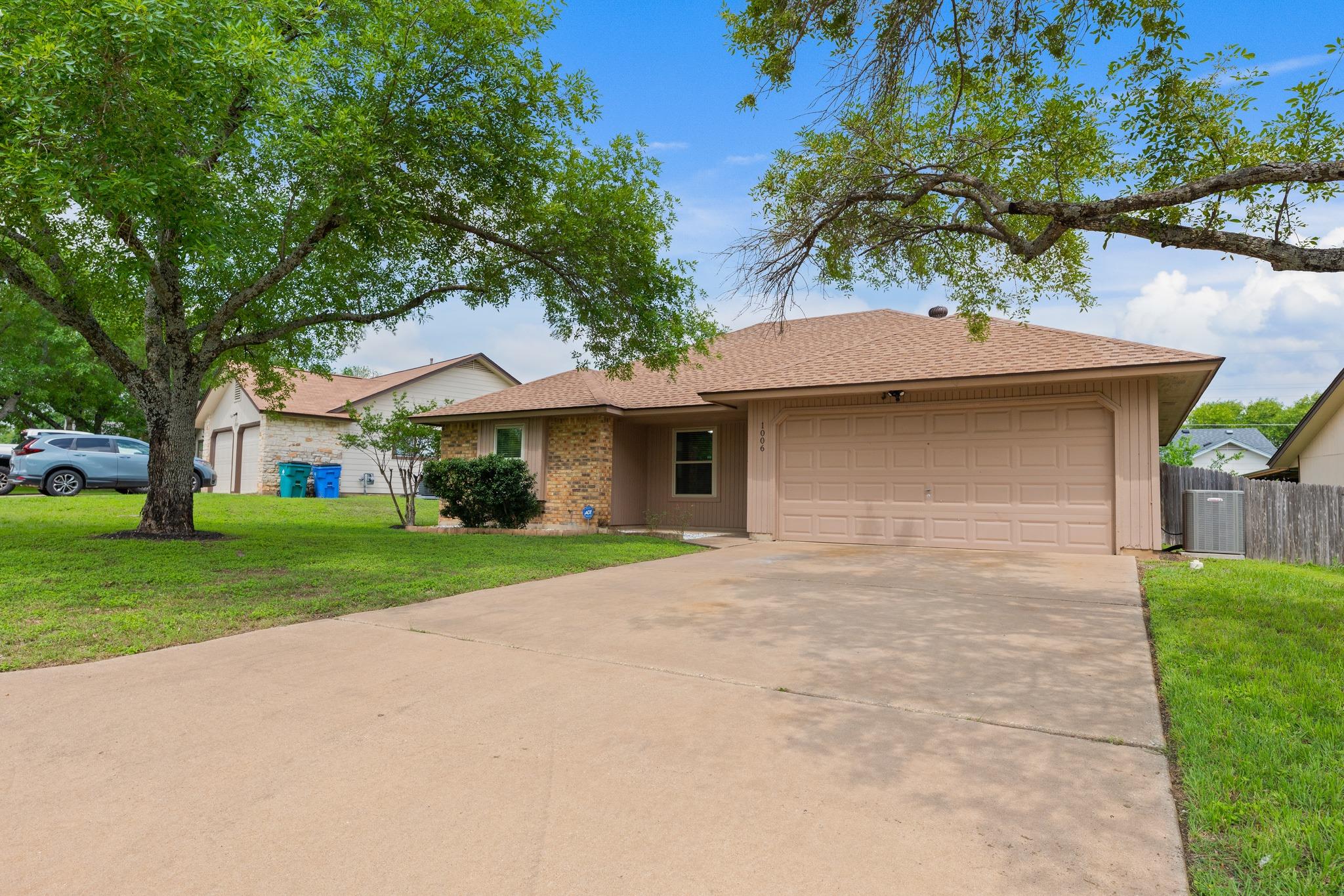 1006 Cresswell Dr, Pflugerville, TX 78660