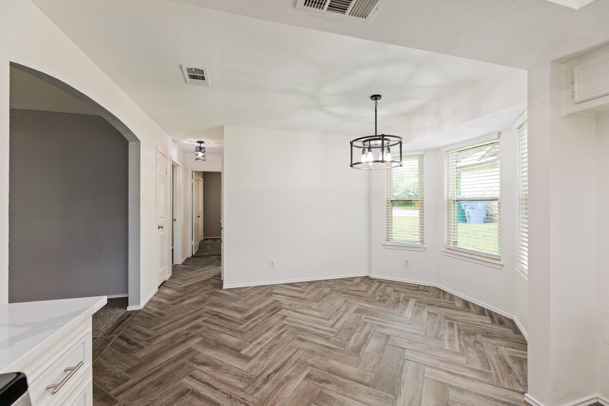 1006 Cresswell Dr, Pflugerville, TX 78660