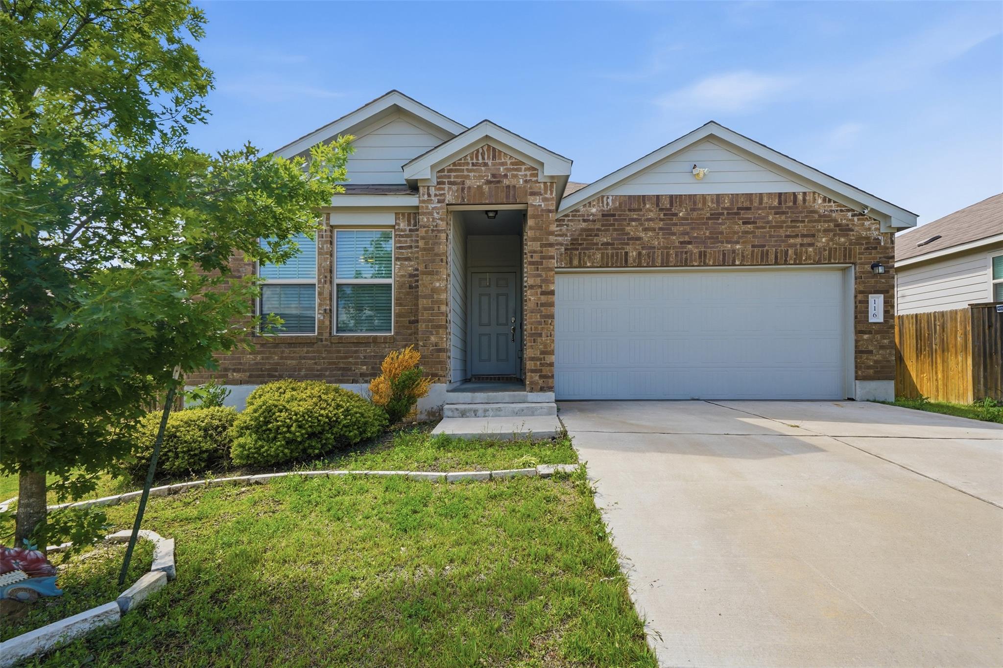 116 Cosmos Ln, Jarrell, TX 76537