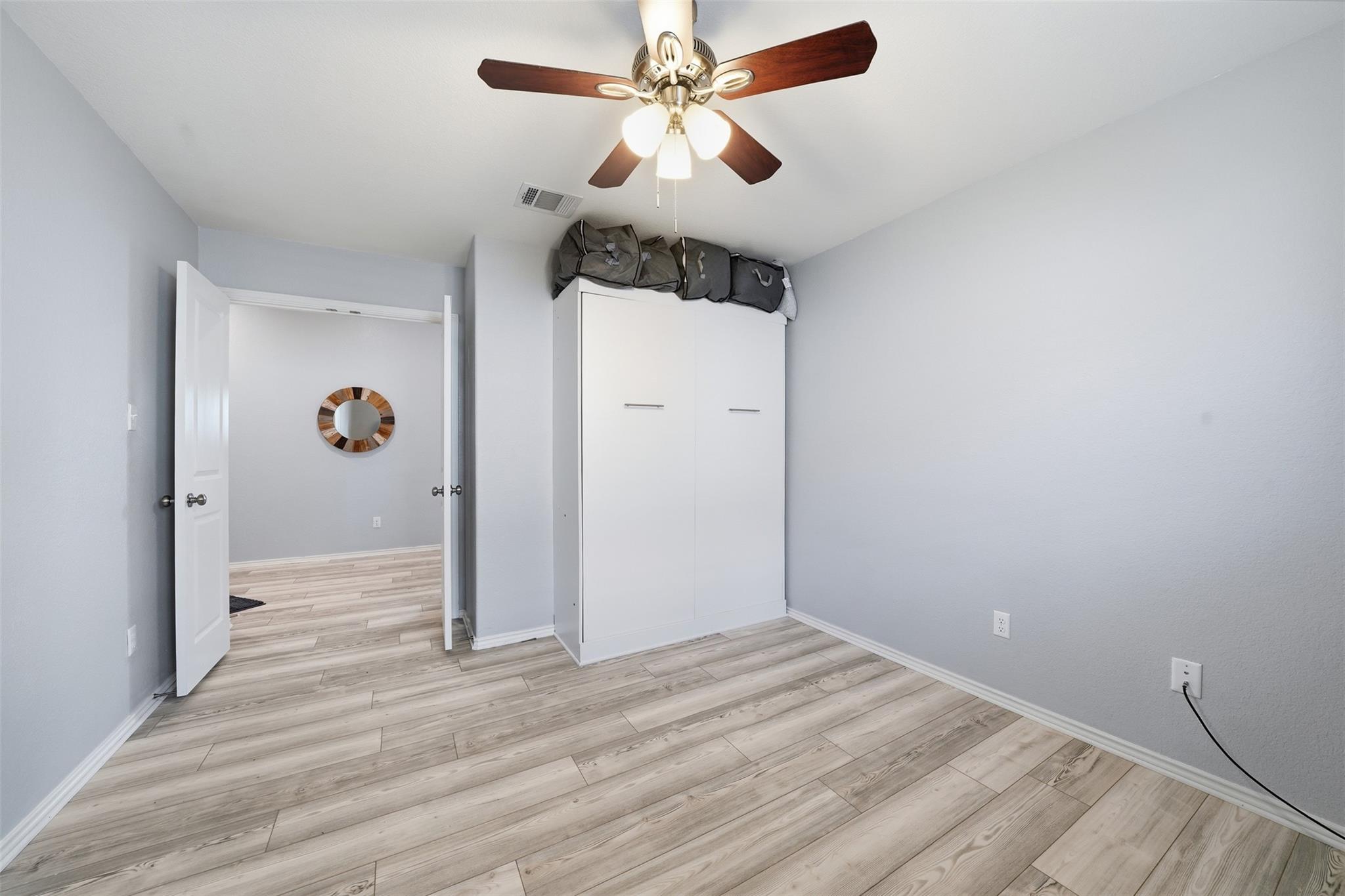 116 Cosmos Ln, Jarrell, TX 76537