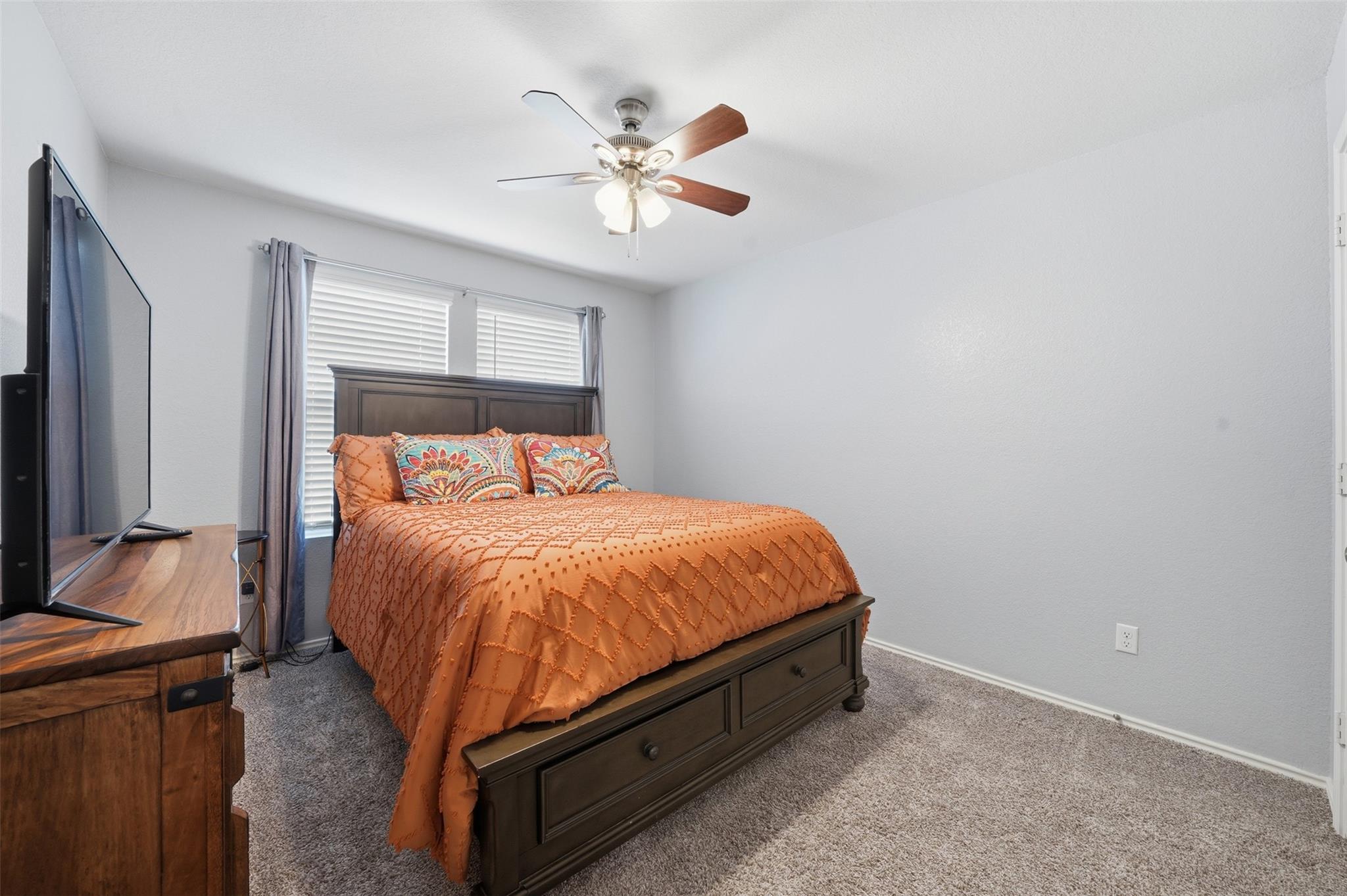 116 Cosmos Ln, Jarrell, TX 76537