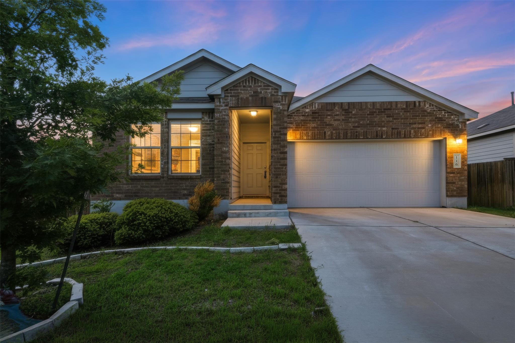 116 Cosmos Ln, Jarrell, TX 76537