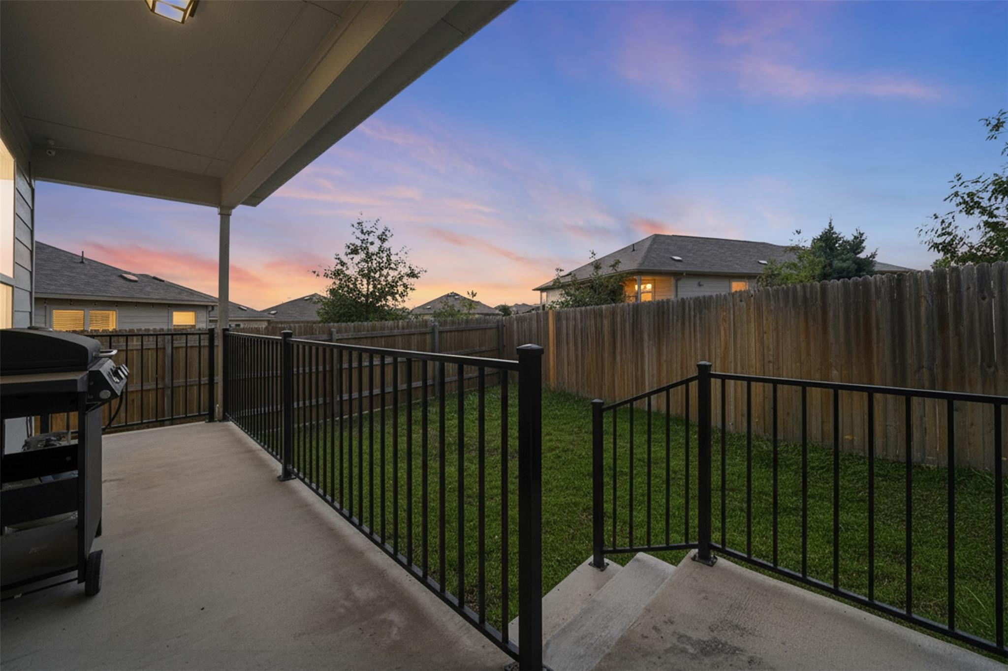 116 Cosmos Ln, Jarrell, TX 76537