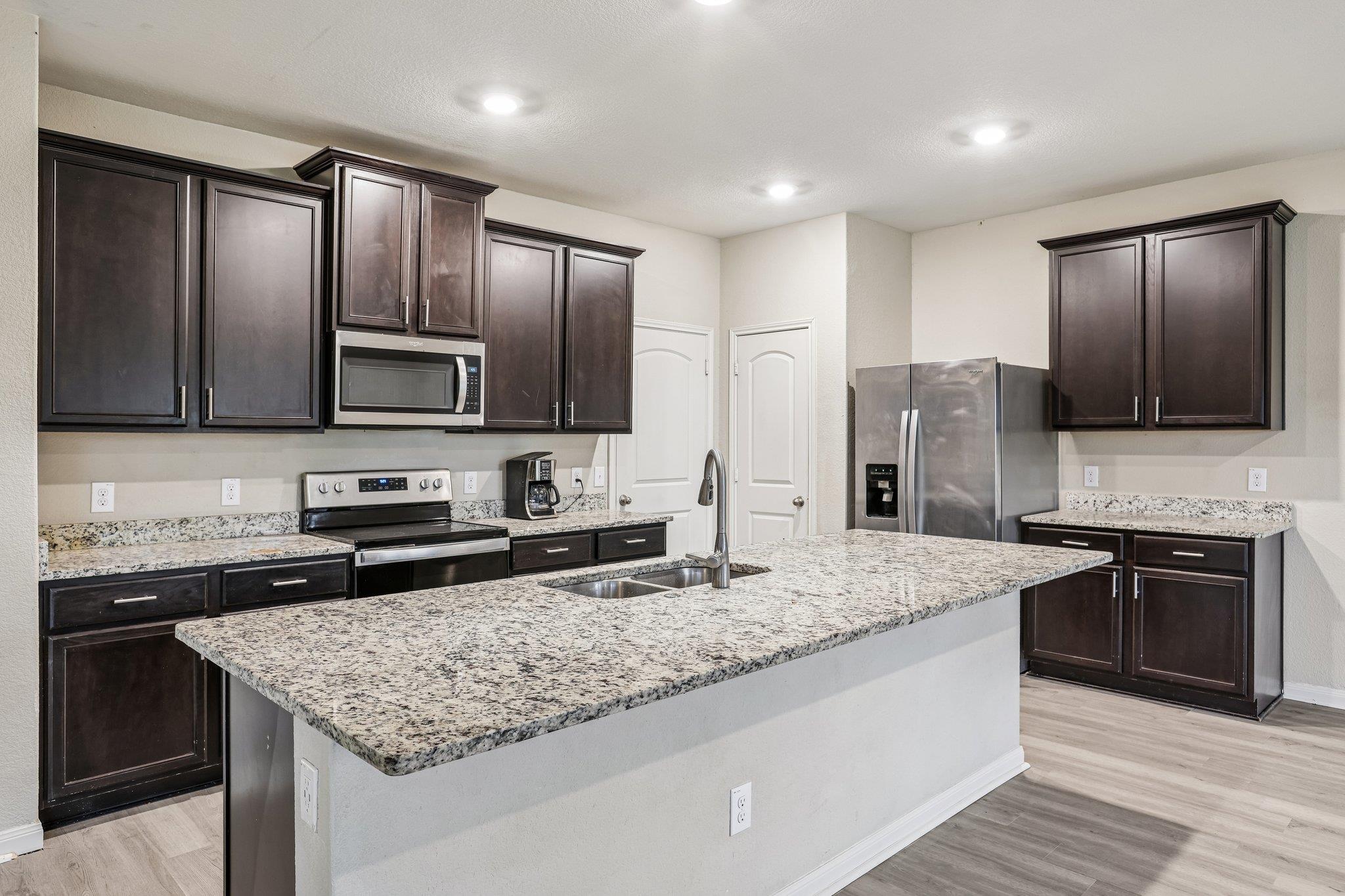 117 Cherry Tree Ln, Liberty Hill, TX 78642