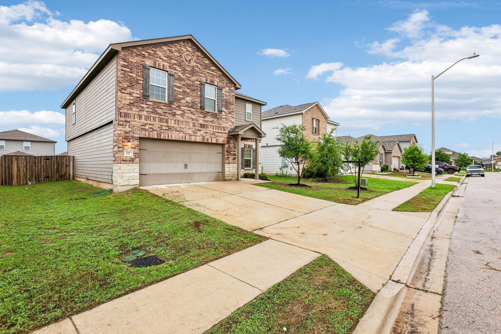 117 Cherry Tree Ln, Liberty Hill, TX 78642