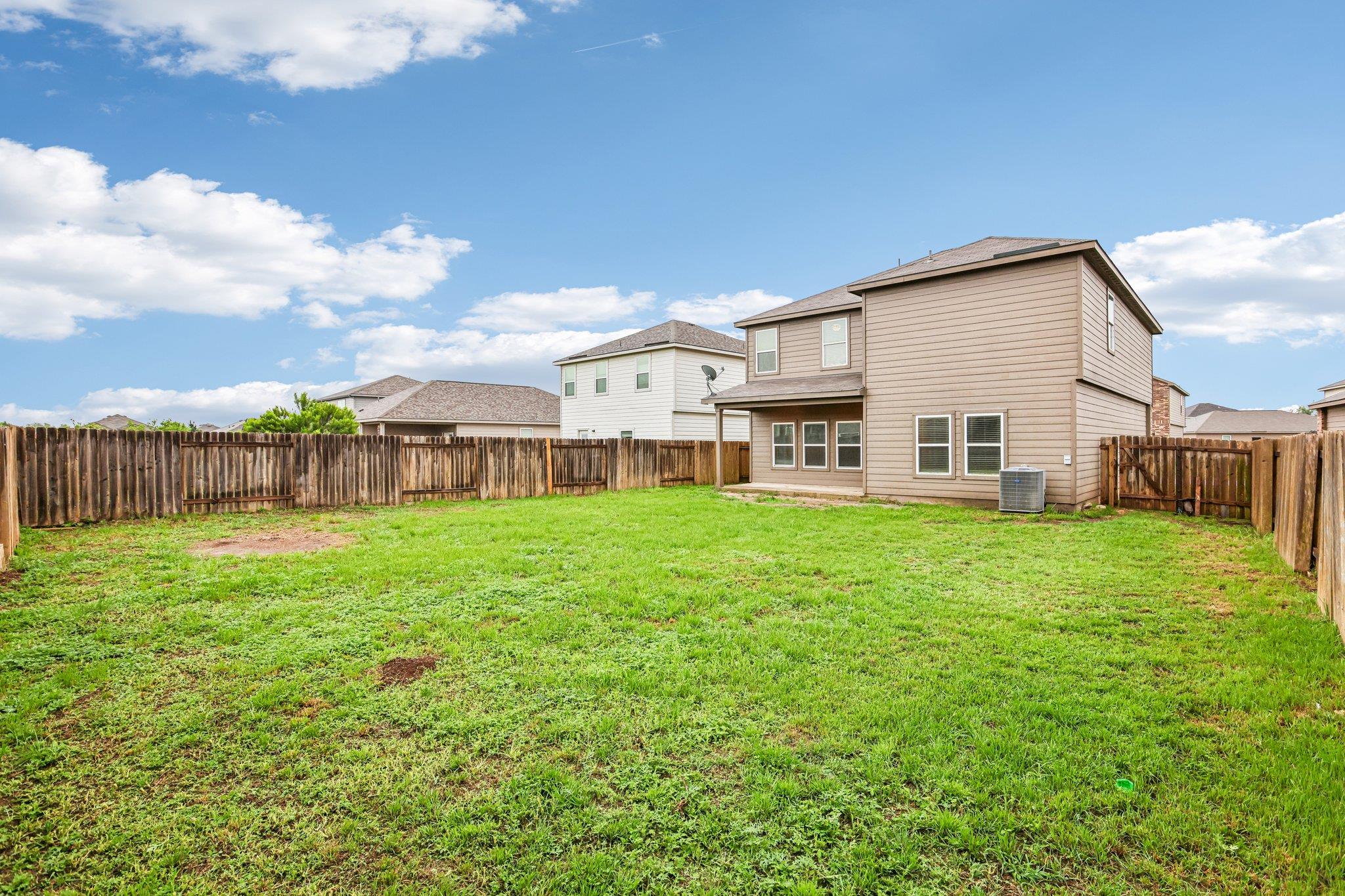 117 Cherry Tree Ln, Liberty Hill, TX 78642