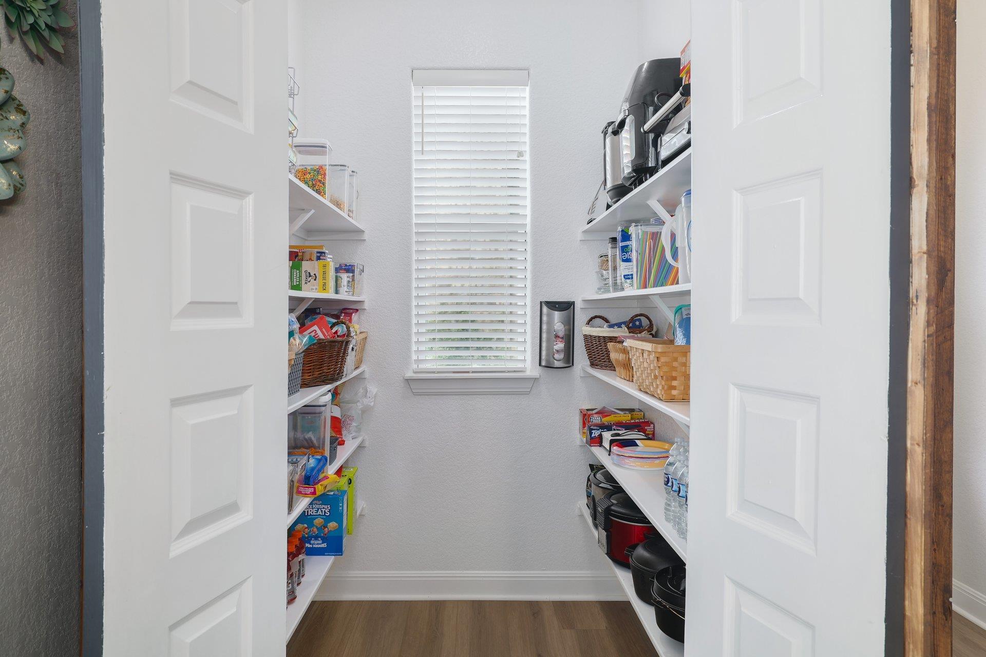 213 Encore Dr, Liberty Hill, TX 78642