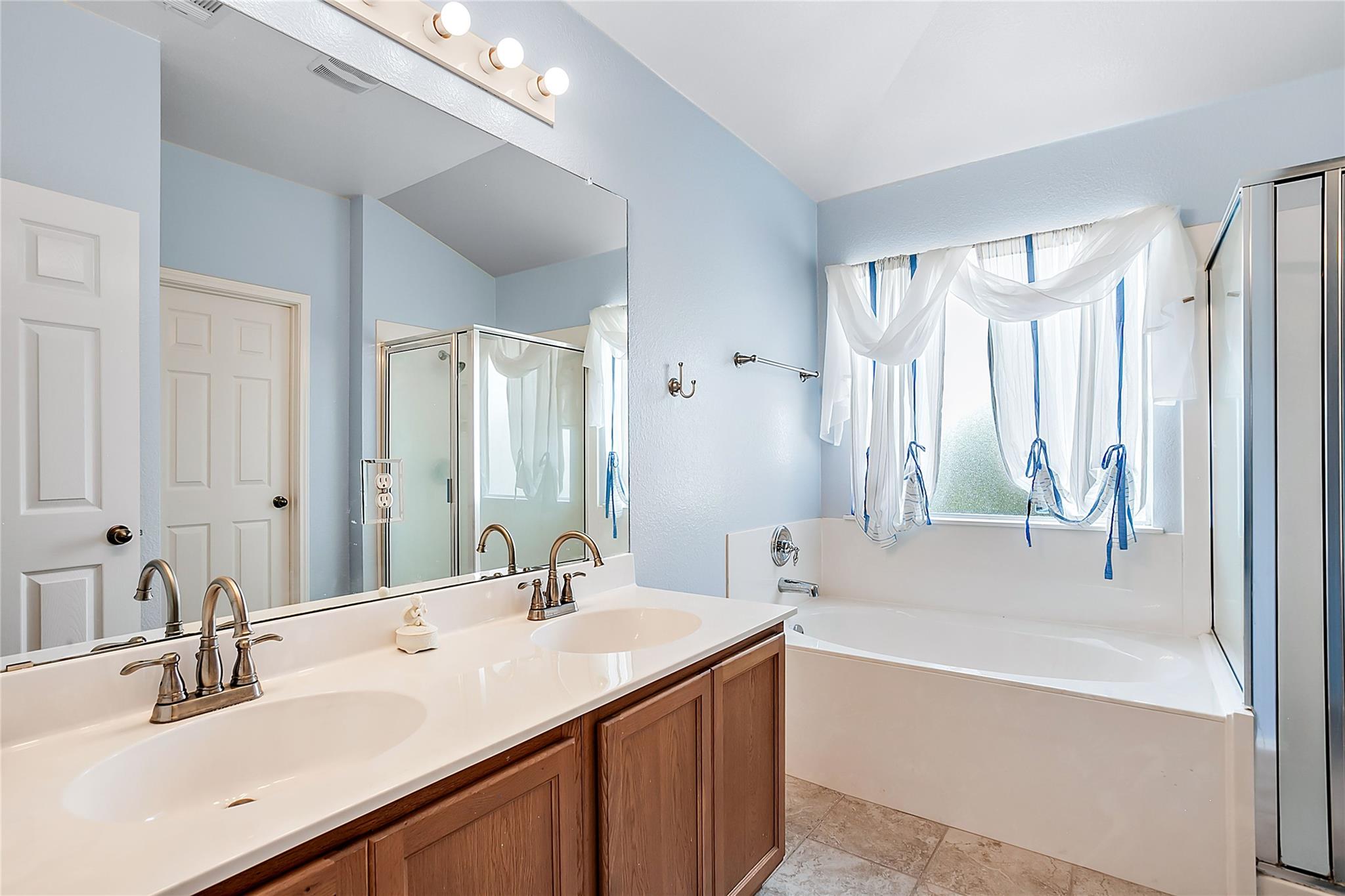17932 KENAI FJORDS Dr, Pflugerville, TX 78660