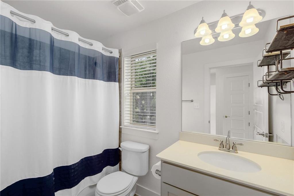 710 Arrow Point Dr # 17, Cedar Park, TX 78613