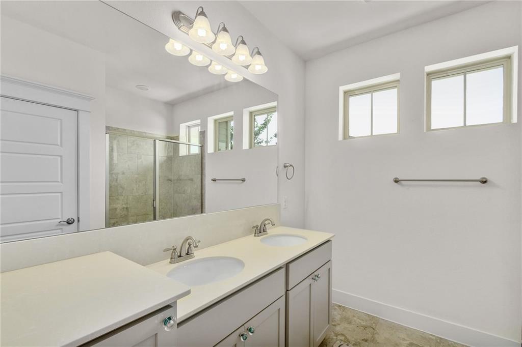 710 Arrow Point Dr # 17, Cedar Park, TX 78613