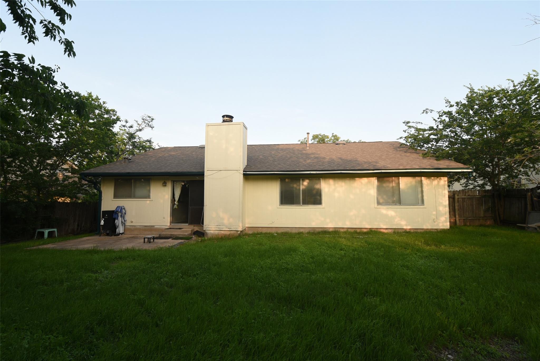 410 Splitrock St, Round Rock, TX 78681