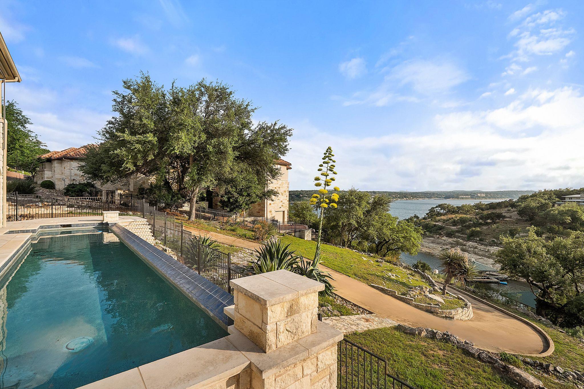 17813 Kingfisher Ridge Dr, Lago Vista, TX 78645