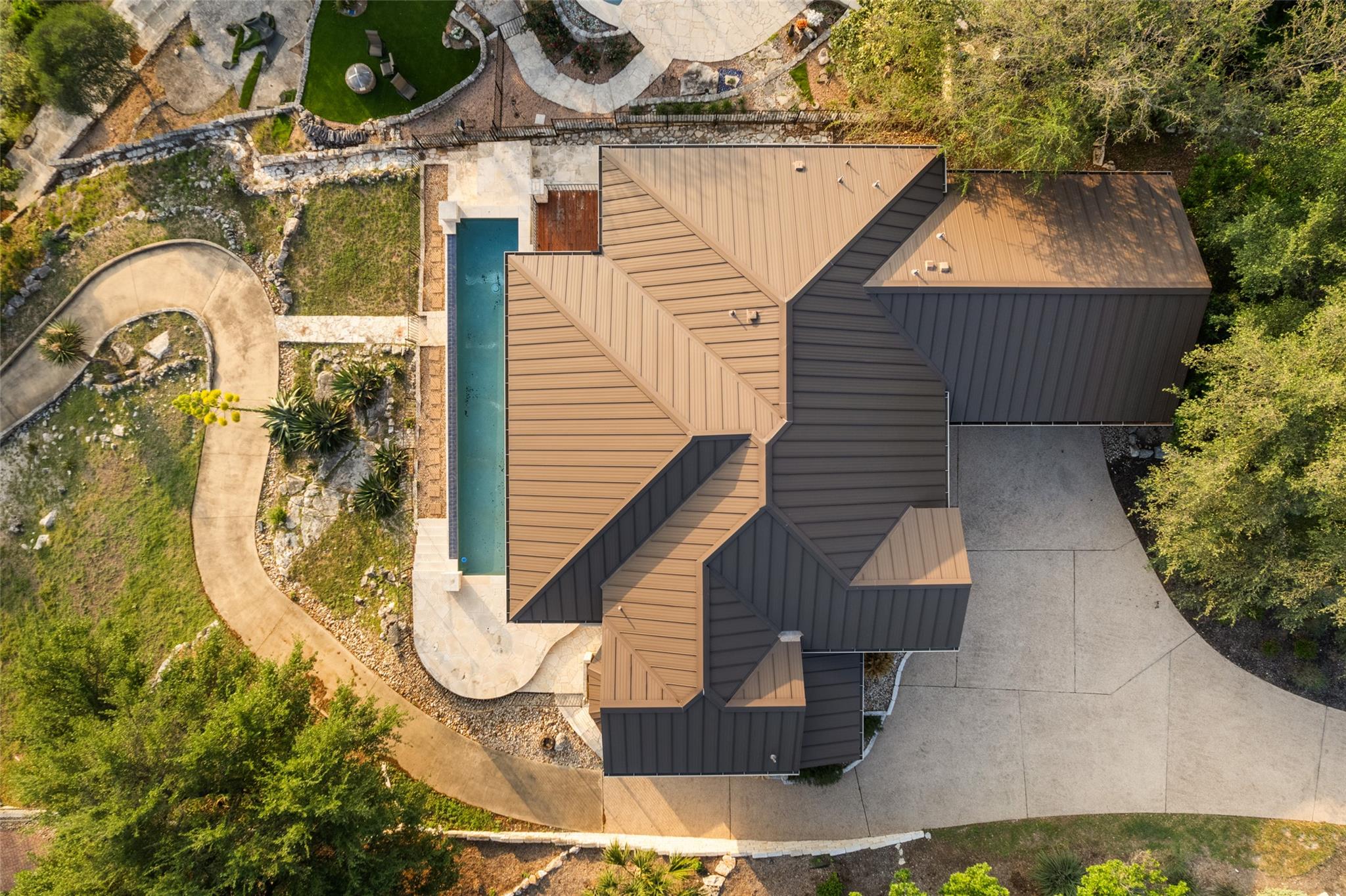 17813 Kingfisher Ridge Dr, Lago Vista, TX 78645