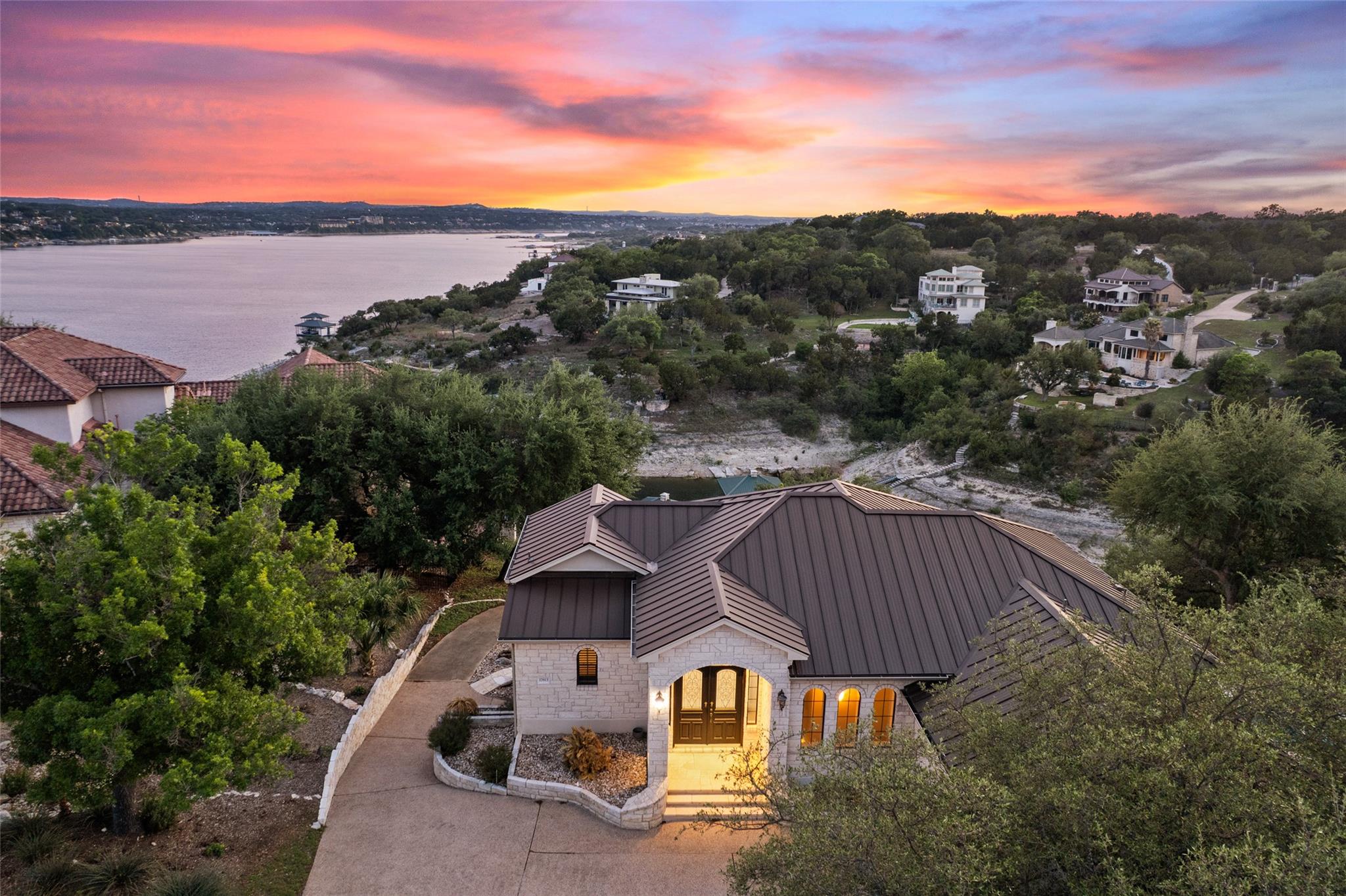 17813 Kingfisher Ridge Dr, Lago Vista, TX 78645