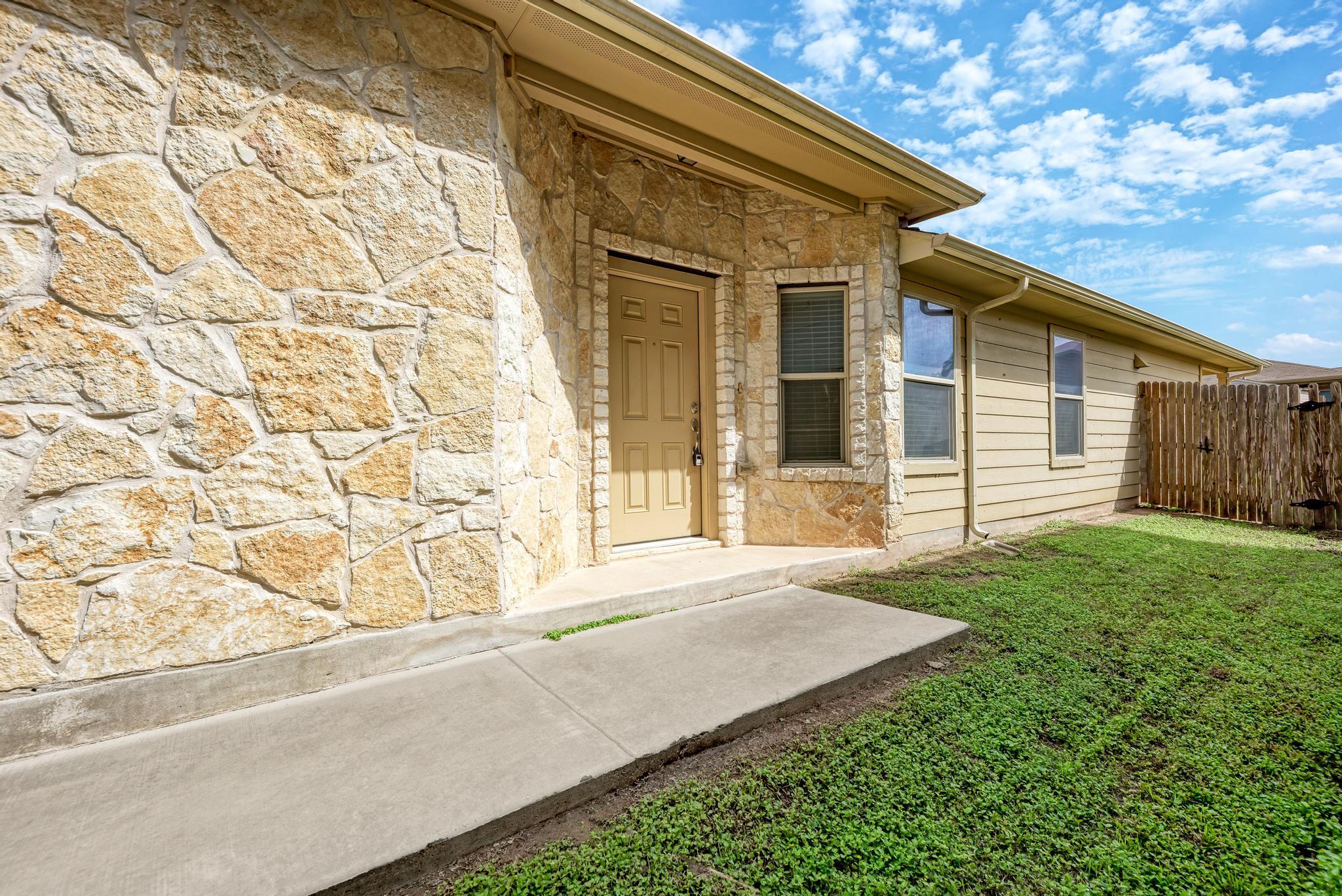 12413 Walter Vaughn Dr, Manor, TX 78653