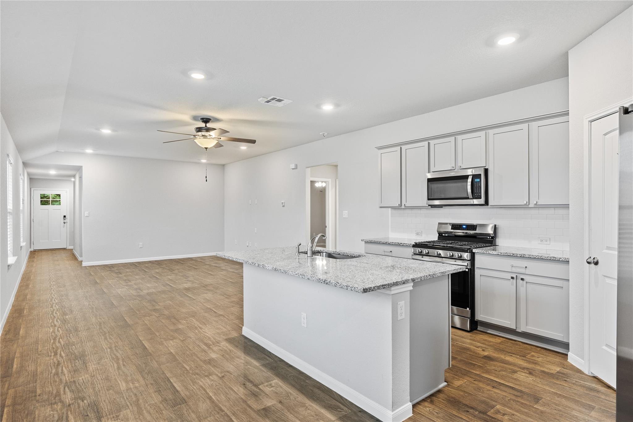 233 Baron Creek Trl, Bastrop, TX 78602