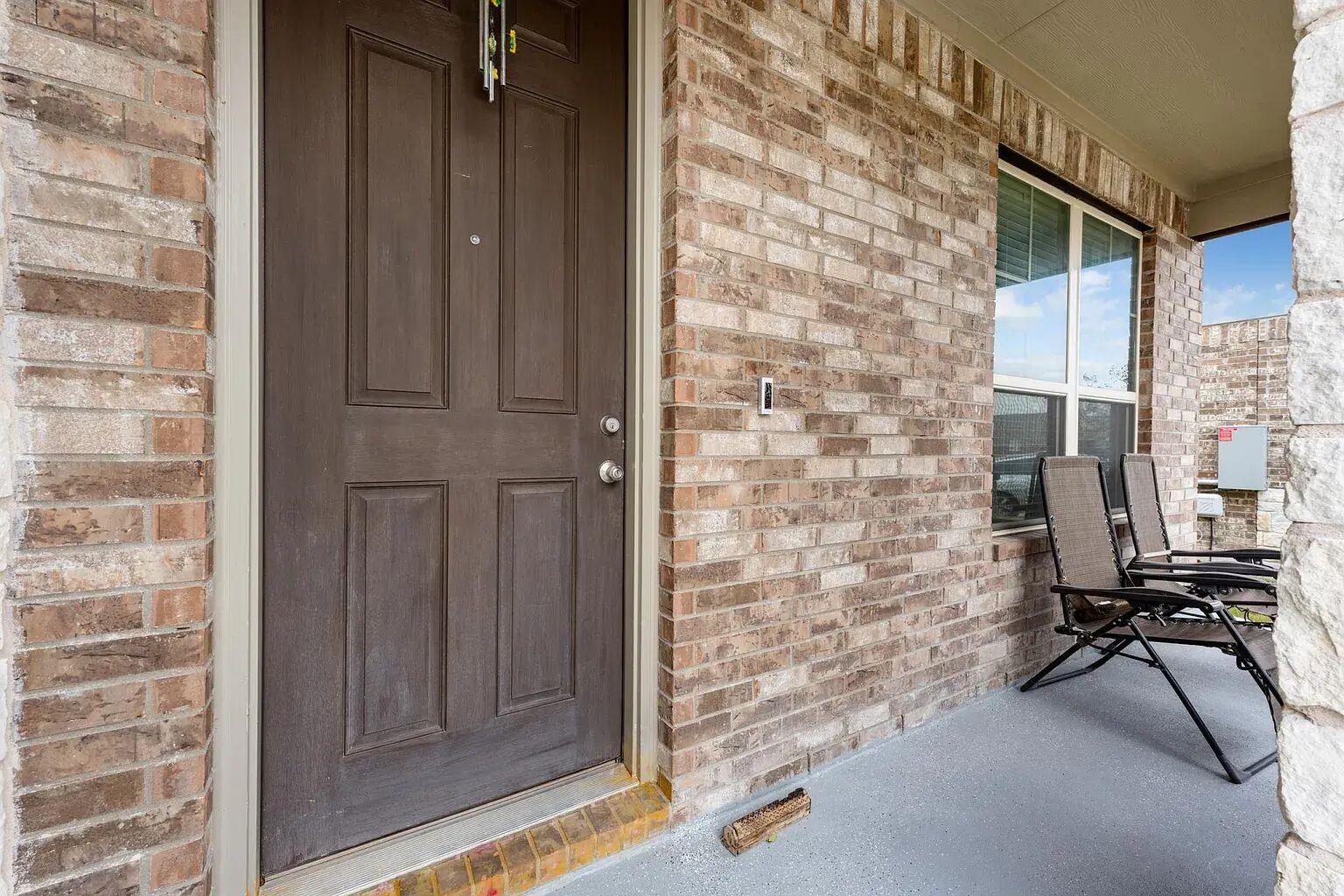 3728 Mineral Dr, Leander, TX 78641