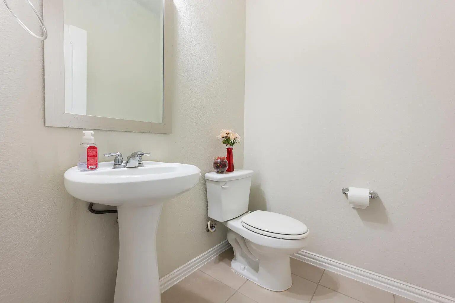 3728 Mineral Dr, Leander, TX 78641