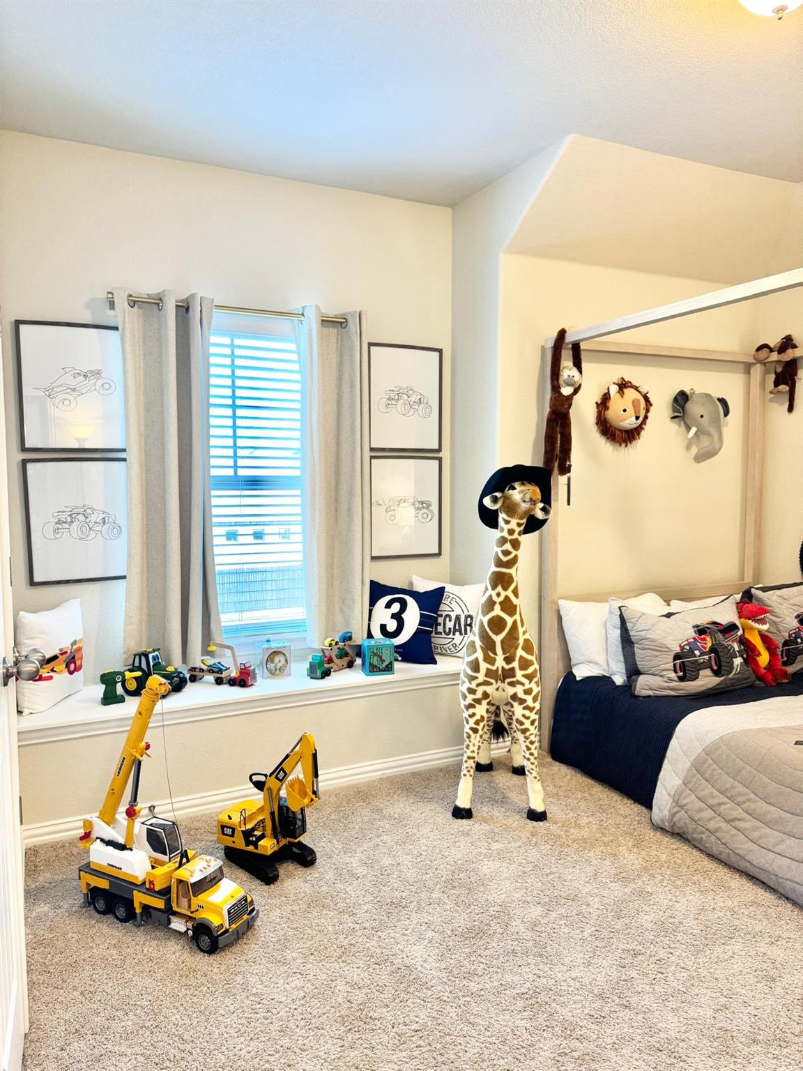 3728 Mineral Dr, Leander, TX 78641