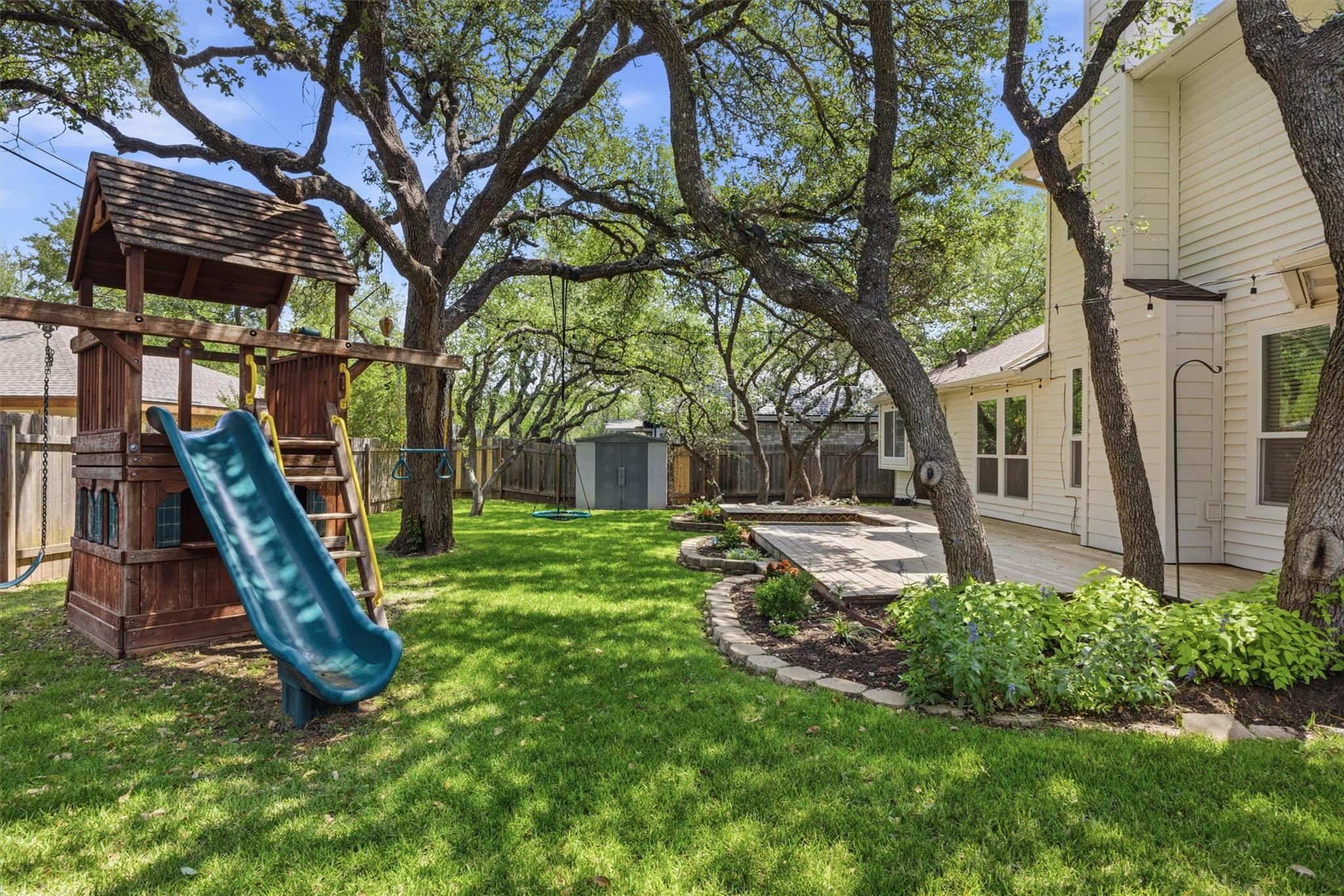 13226 Adonis Dr, Austin, TX 78729