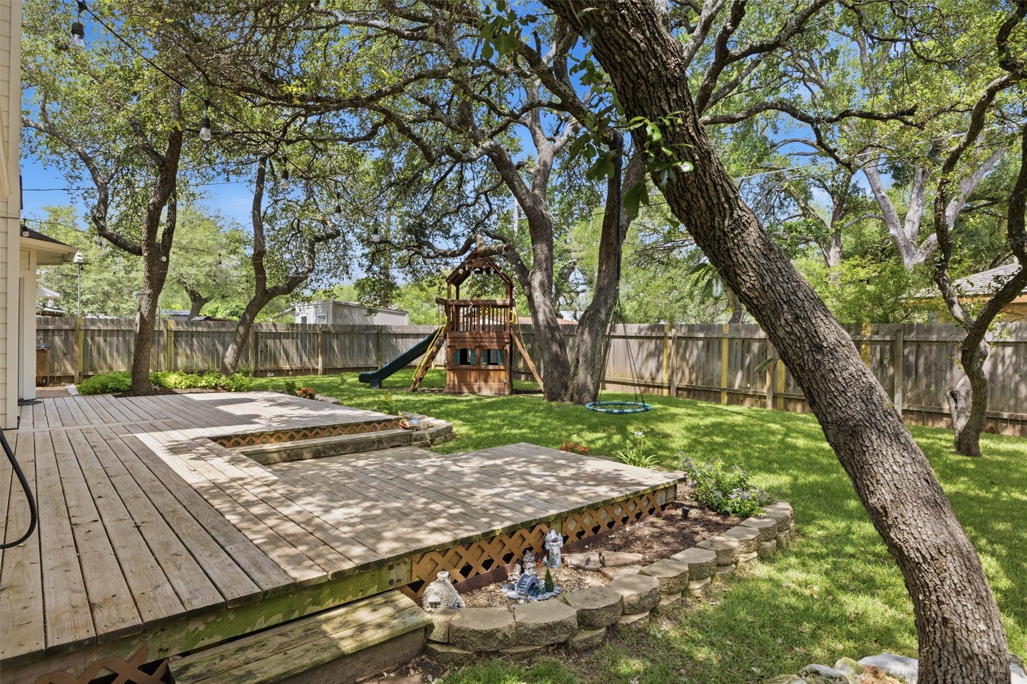 13226 Adonis Dr, Austin, TX 78729