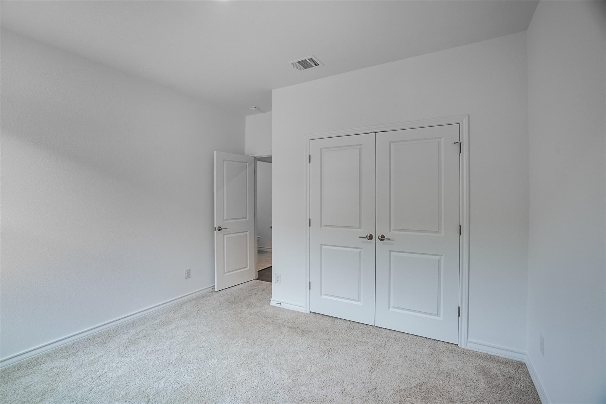 114 Stinchcomb Rd, Hutto, TX 78634