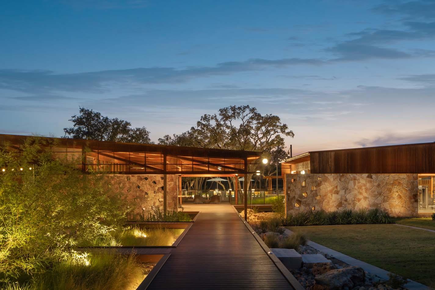 125 Three Oaks Ln, Georgetown, TX 78628