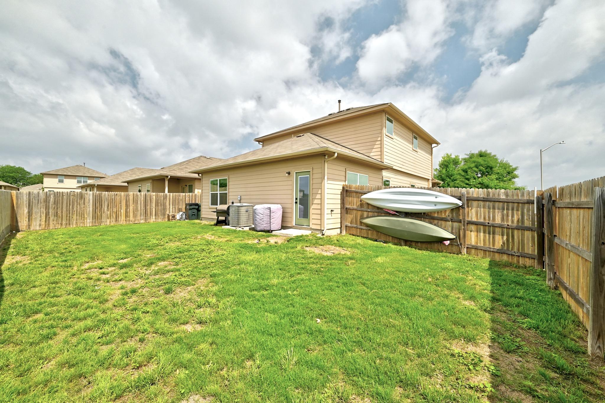 190 Cherry Blossom Dr, Kyle, TX 78640