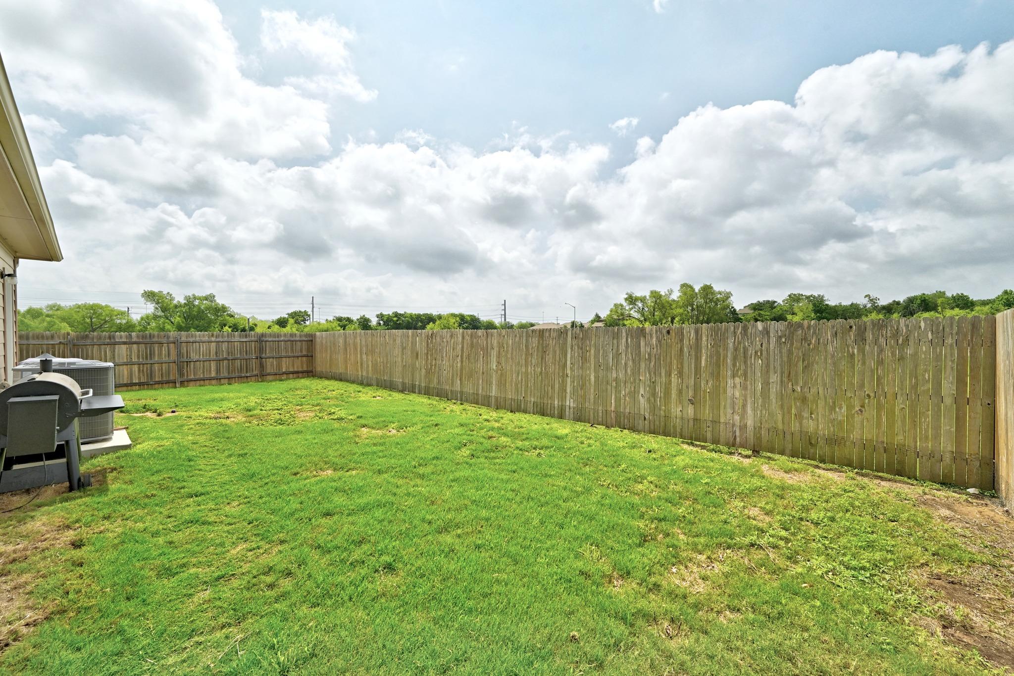 190 Cherry Blossom Dr, Kyle, TX 78640