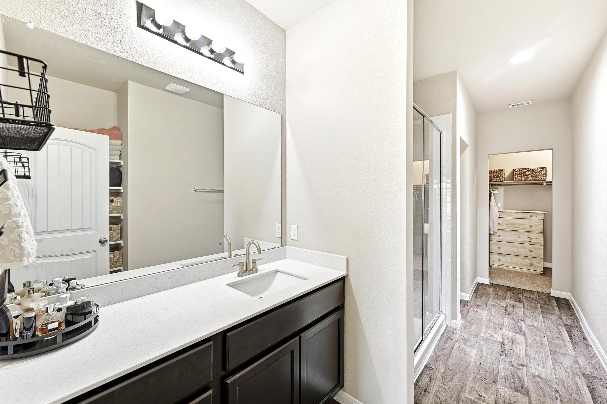 190 Cherry Blossom Dr, Kyle, TX 78640