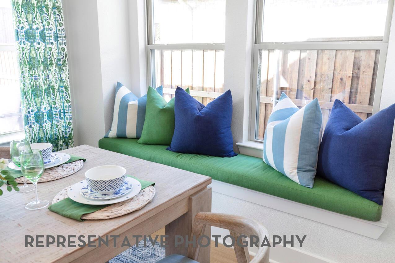 520 High Summit Dr, Georgetown, TX 78628