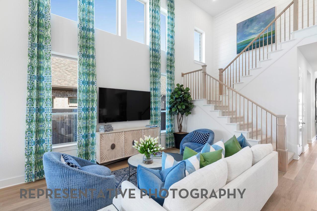 520 High Summit Dr, Georgetown, TX 78628