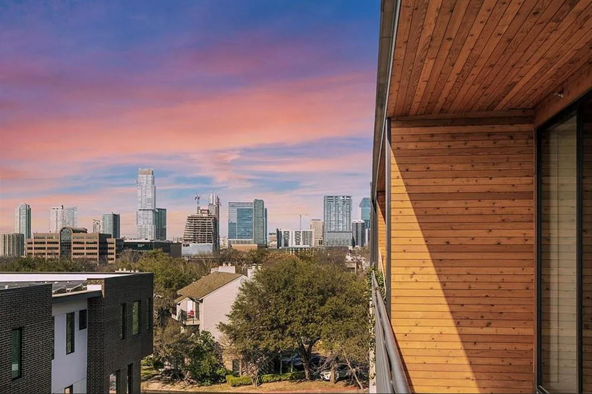 900 S 1st St # 217, Austin, TX 78704