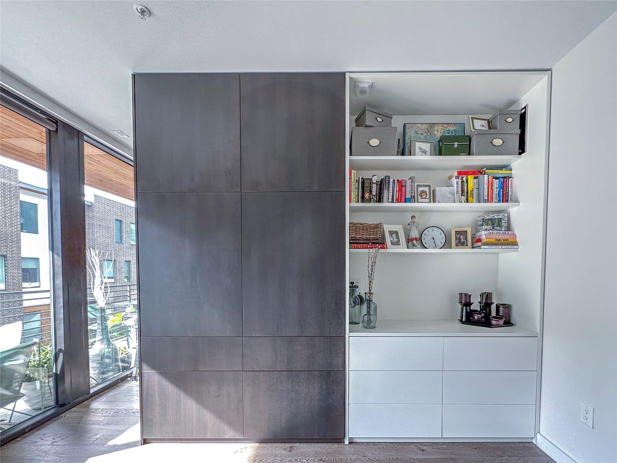 900 S 1st St # 217, Austin, TX 78704