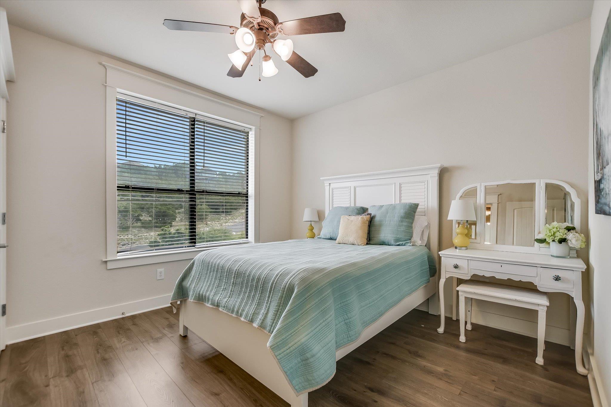 17800 Edgewood Way # 301, Jonestown, TX 78645
