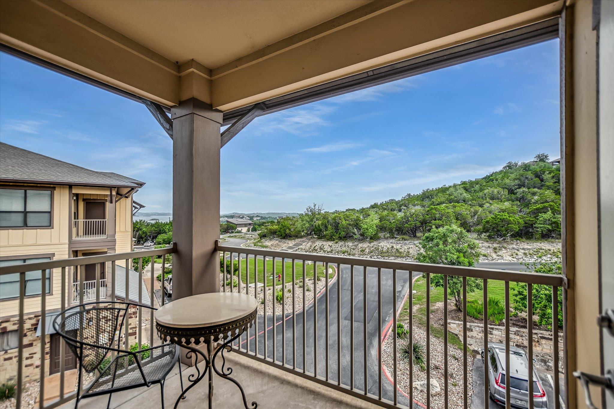 17800 Edgewood Way # 301, Jonestown, TX 78645