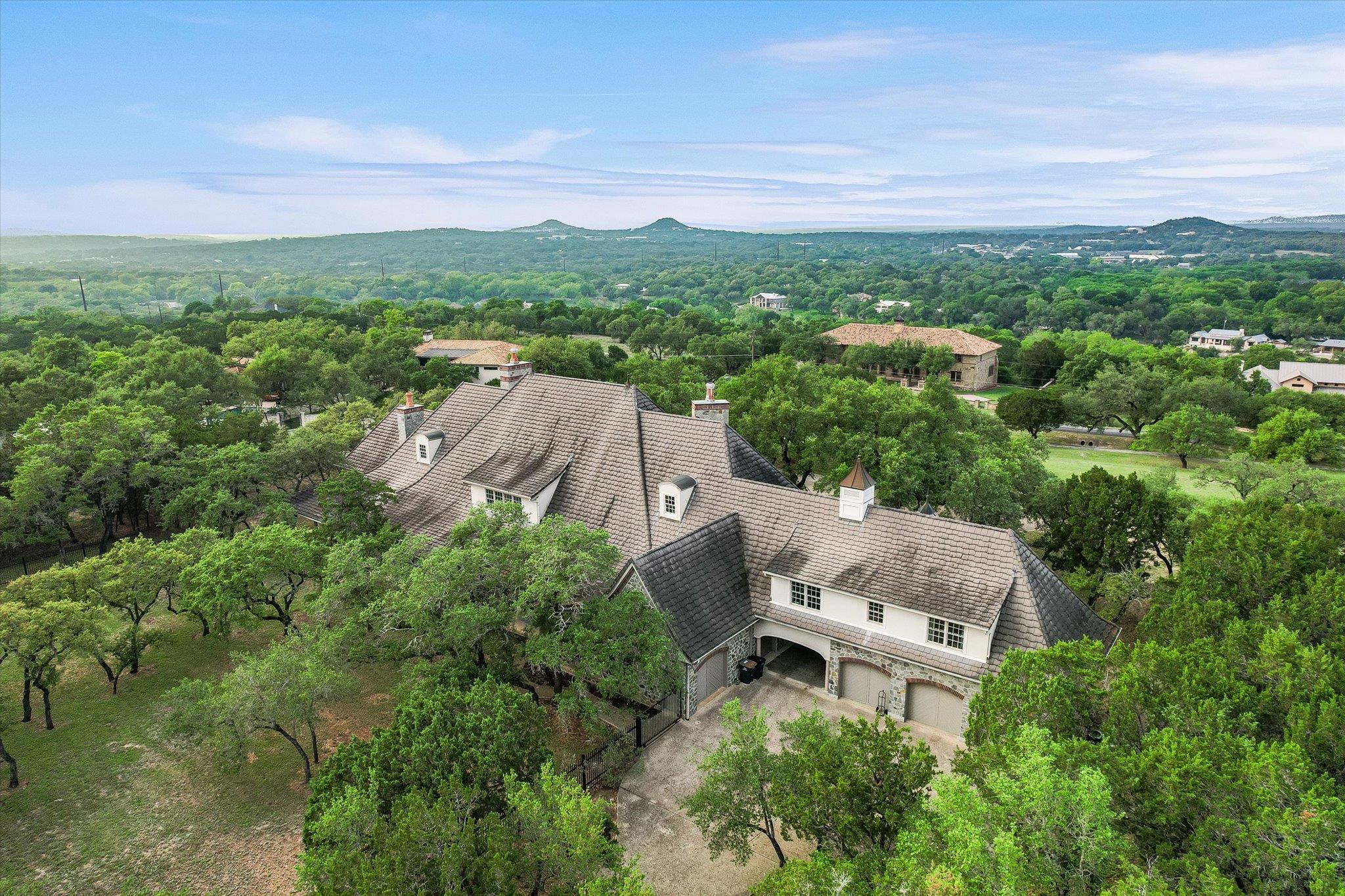 601 Southriver, Wimberley, TX 78676