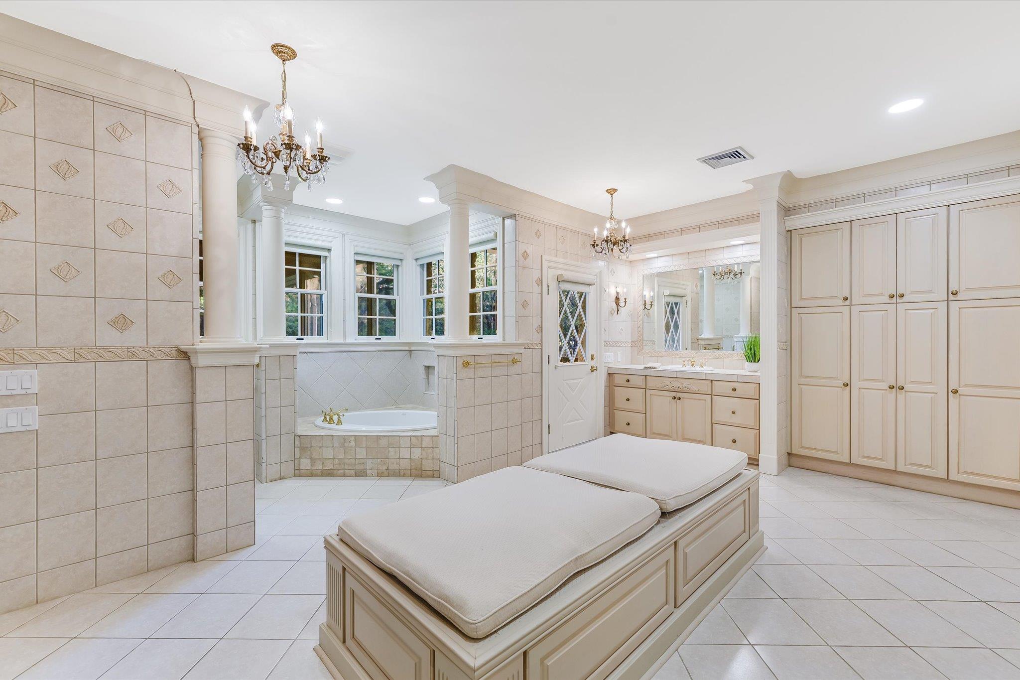 601 Southriver, Wimberley, TX 78676