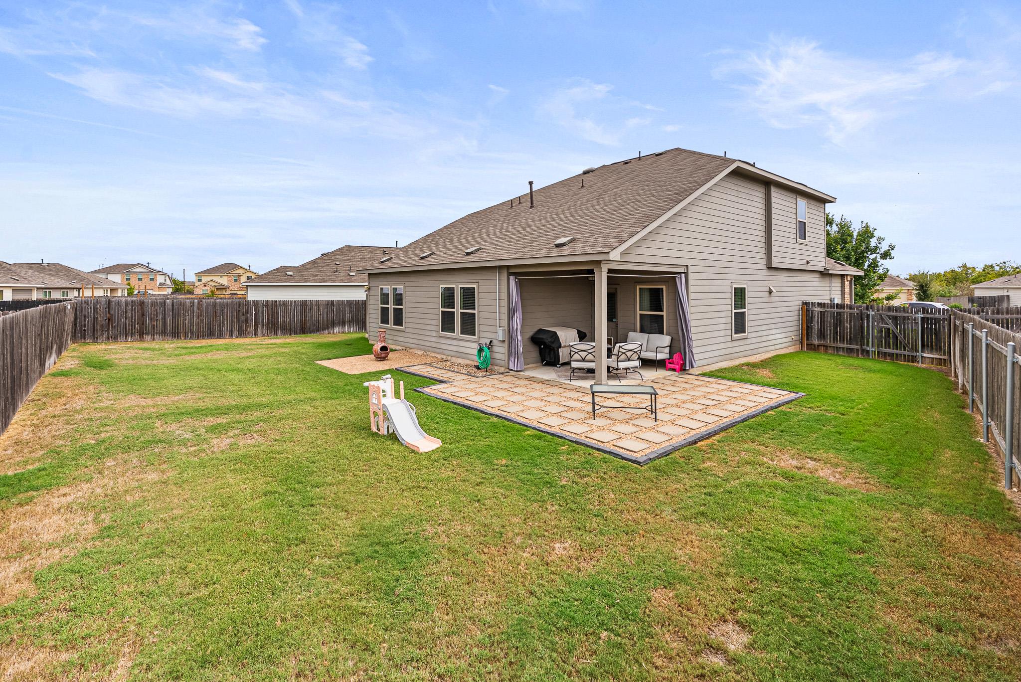 136 Copper Ln, Kyle, TX 78640