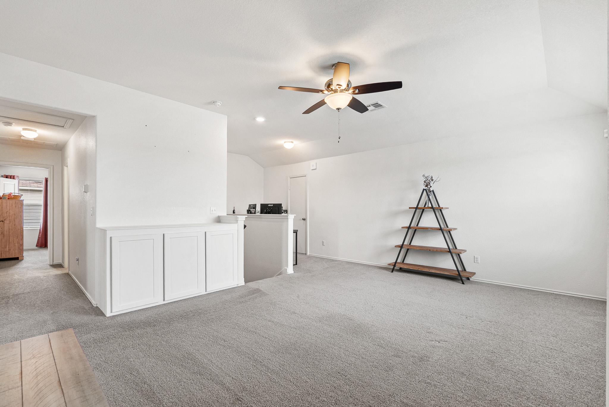 136 Copper Ln, Kyle, TX 78640