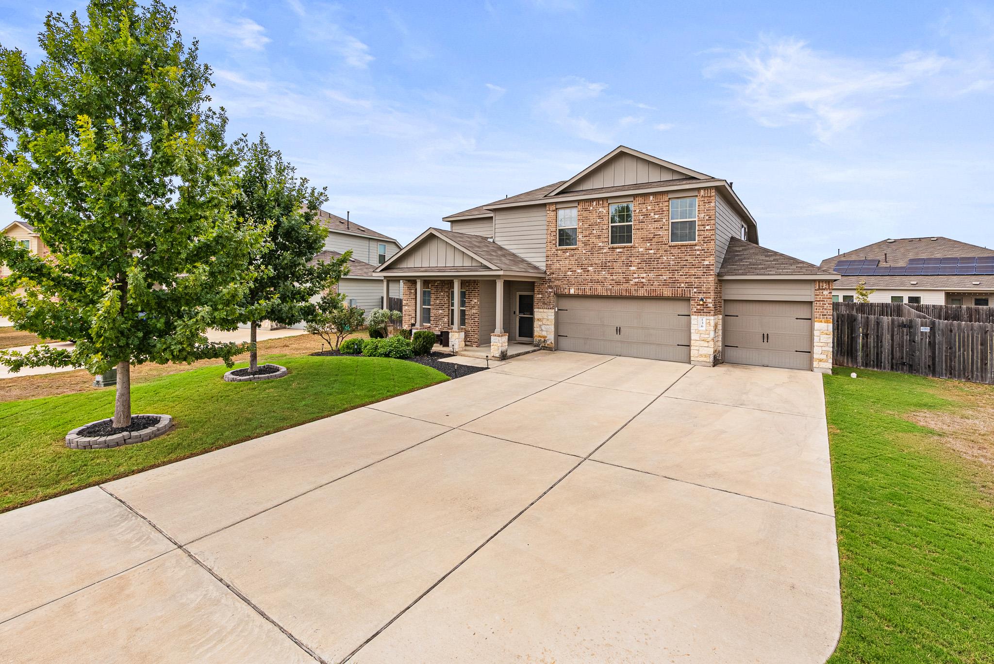 136 Copper Ln, Kyle, TX 78640