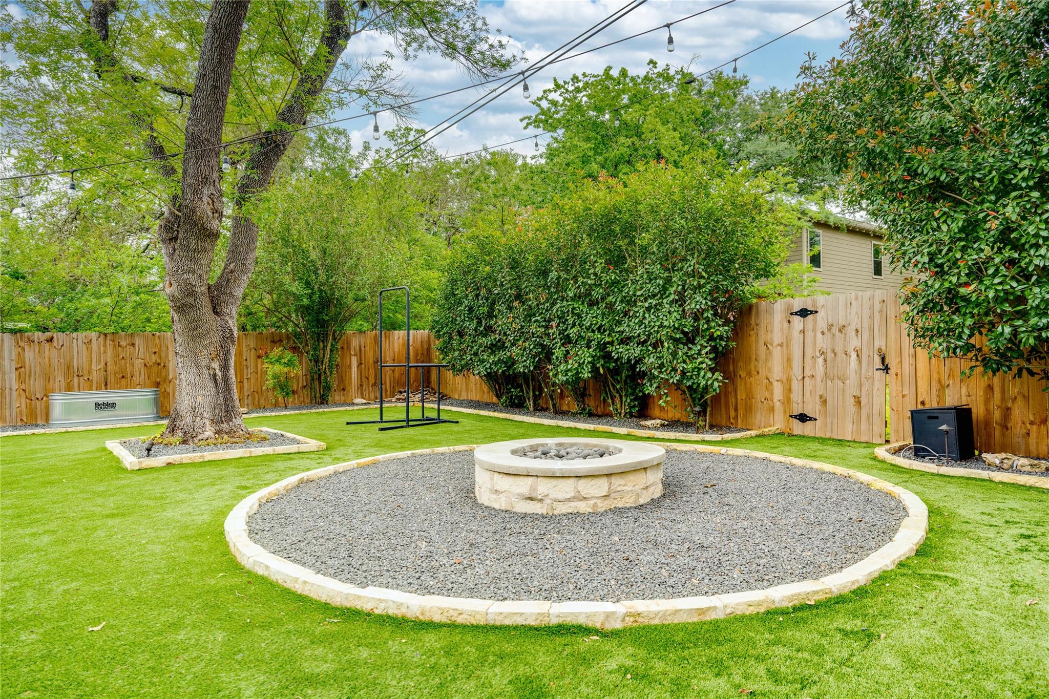 2305 Falcon Hill Dr, Austin, TX 78745