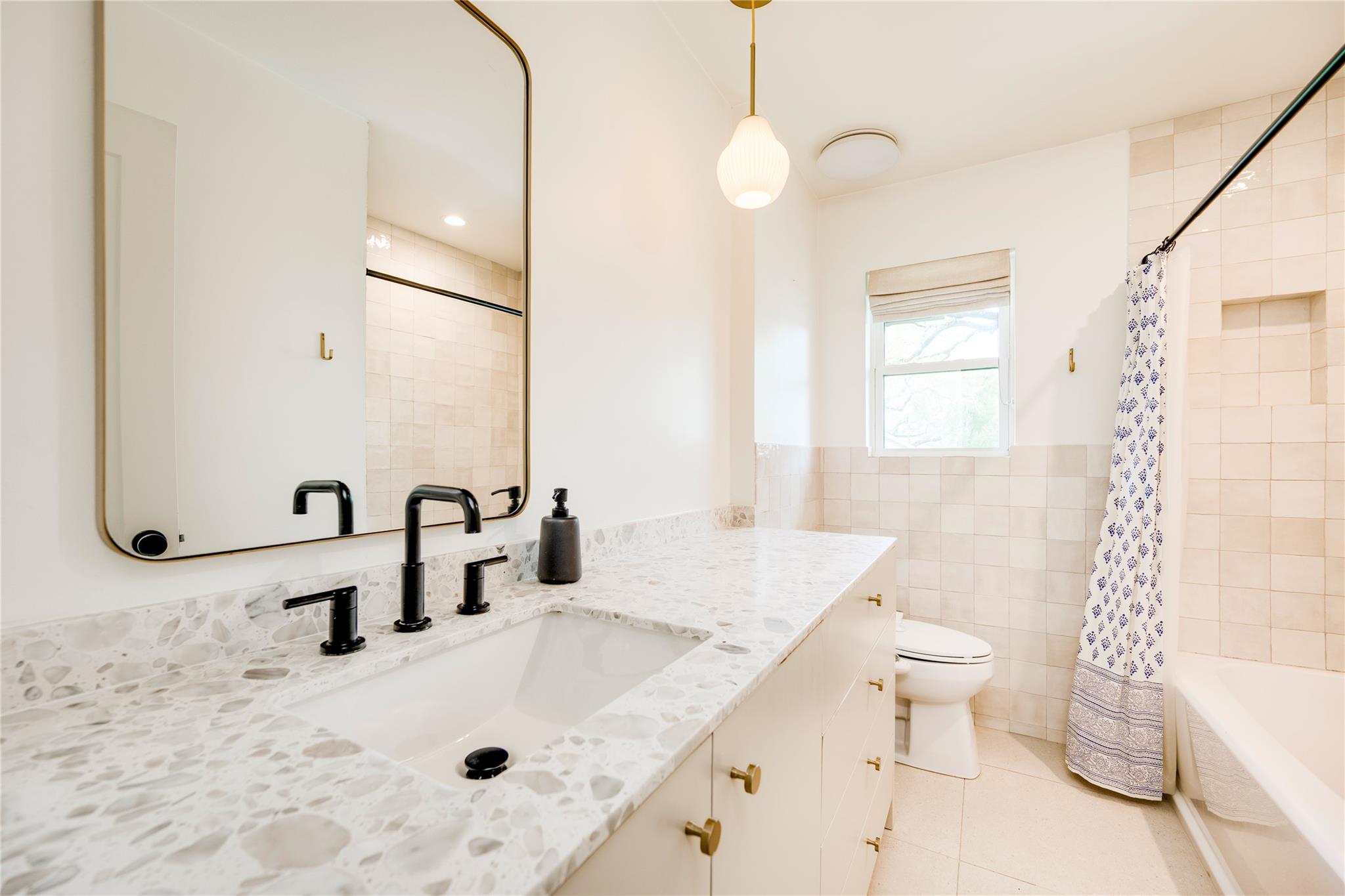 2305 Falcon Hill Dr, Austin, TX 78745