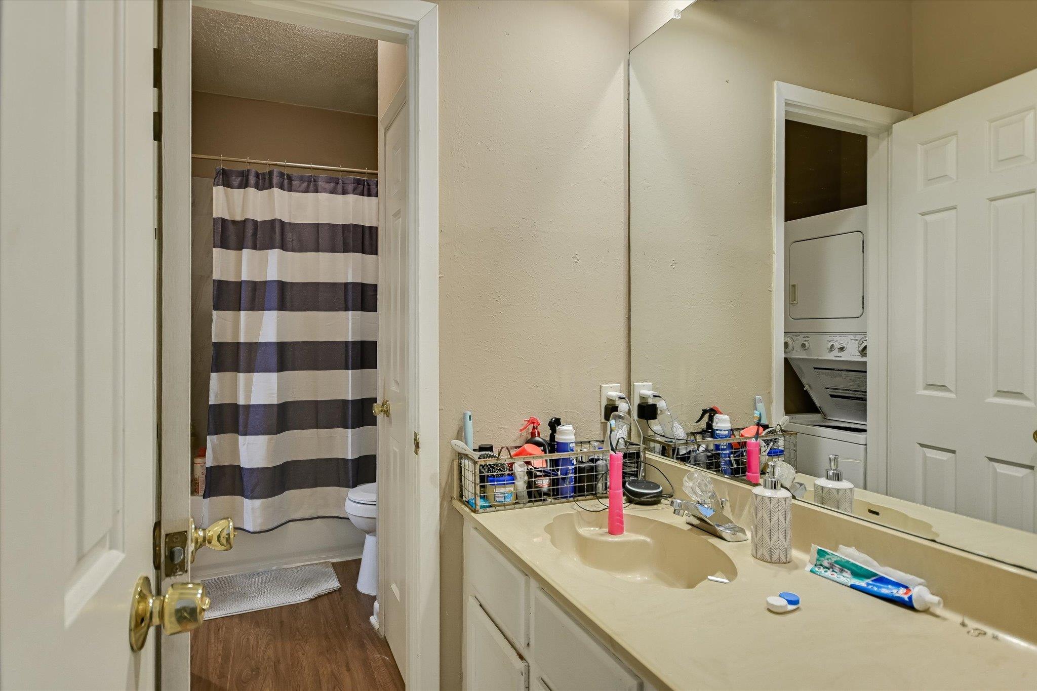 715 W 22nd 1/2 St # 204, Austin, TX 78705