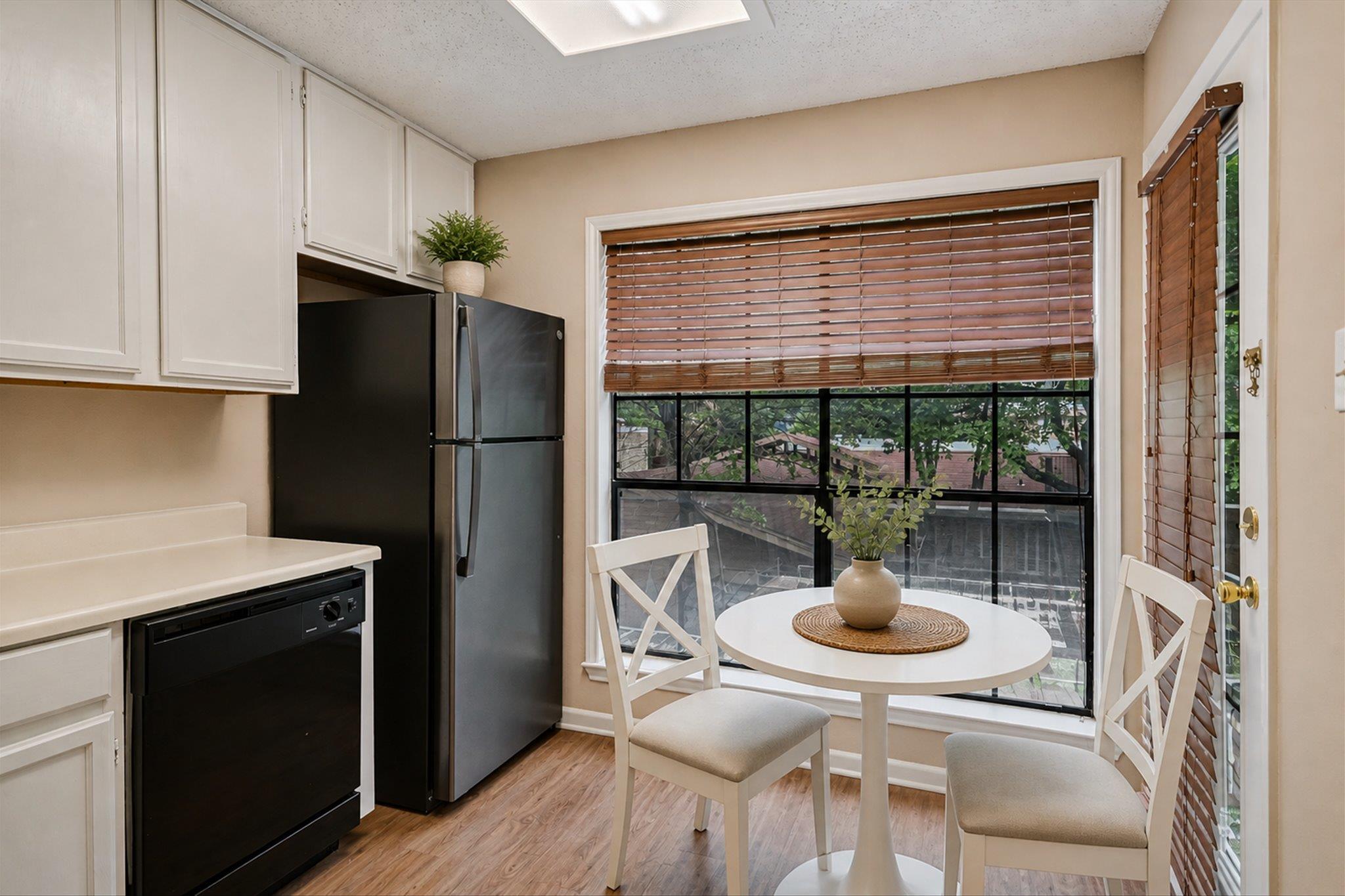 715 W 22nd 1/2 St # 204, Austin, TX 78705