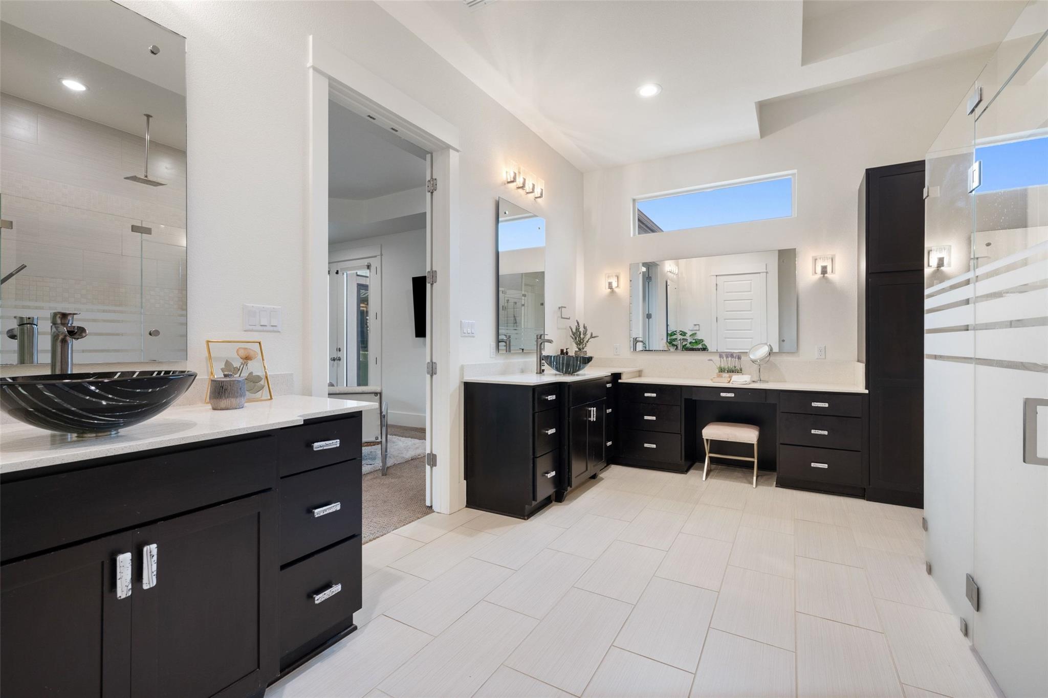 106 Bisset Ct, Lakeway, TX 78738