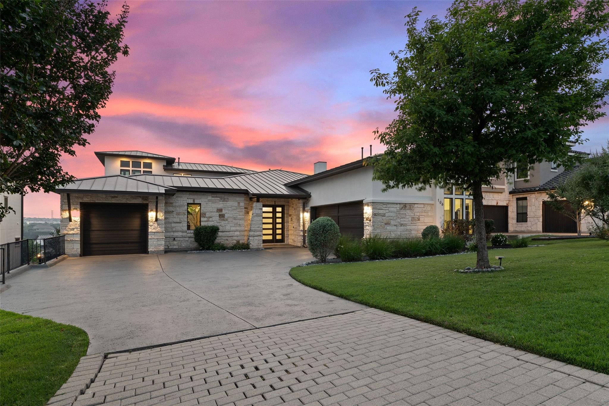 106 Bisset Ct, Lakeway, TX 78738