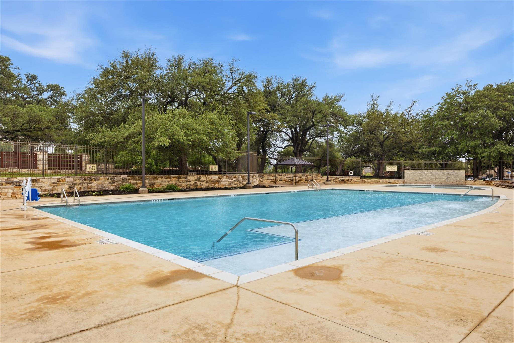 803 Cardenas Ln, Austin, TX 78748