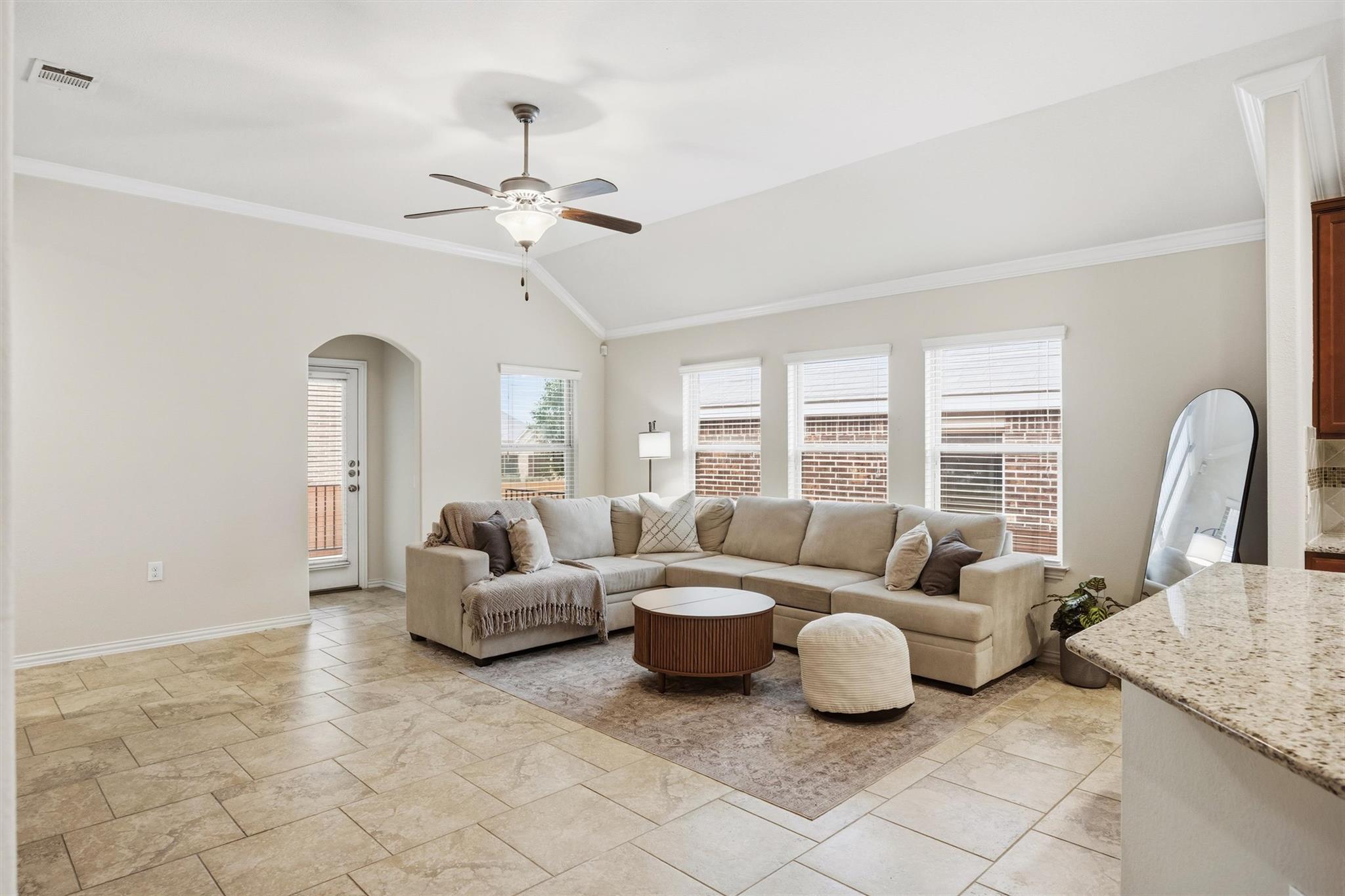803 Cardenas Ln, Austin, TX 78748