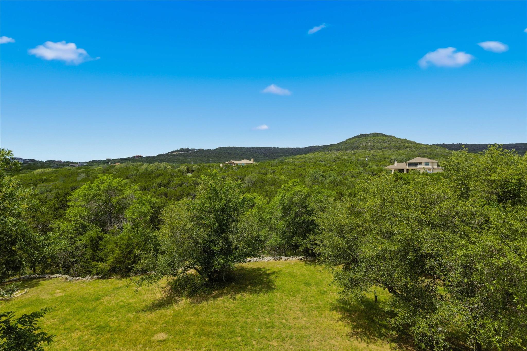 8122 Lime Creek Rd, Volente, TX 78641